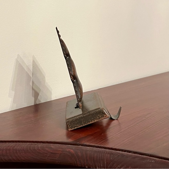 The Christmas Shoppe Rustic Brown Metal Christmas Tree Stocking Holder Hanger - Picture 5 of 7